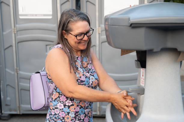 Best Porta potty rental near me  in Machesney Park, IL
